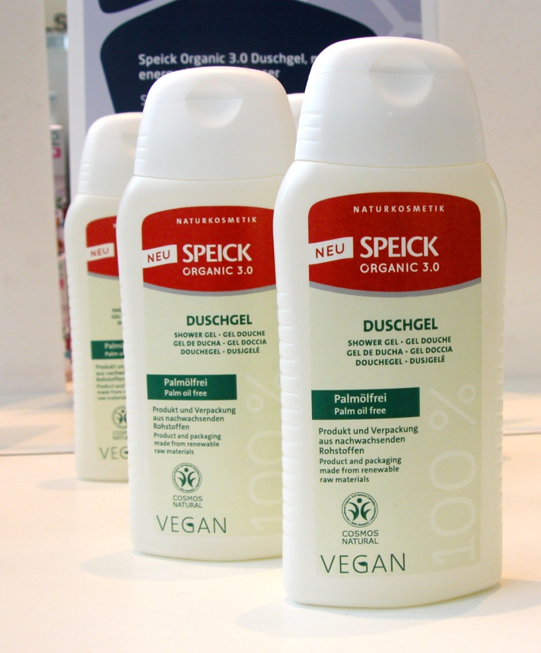New palm oil-free shower gel by Speick
