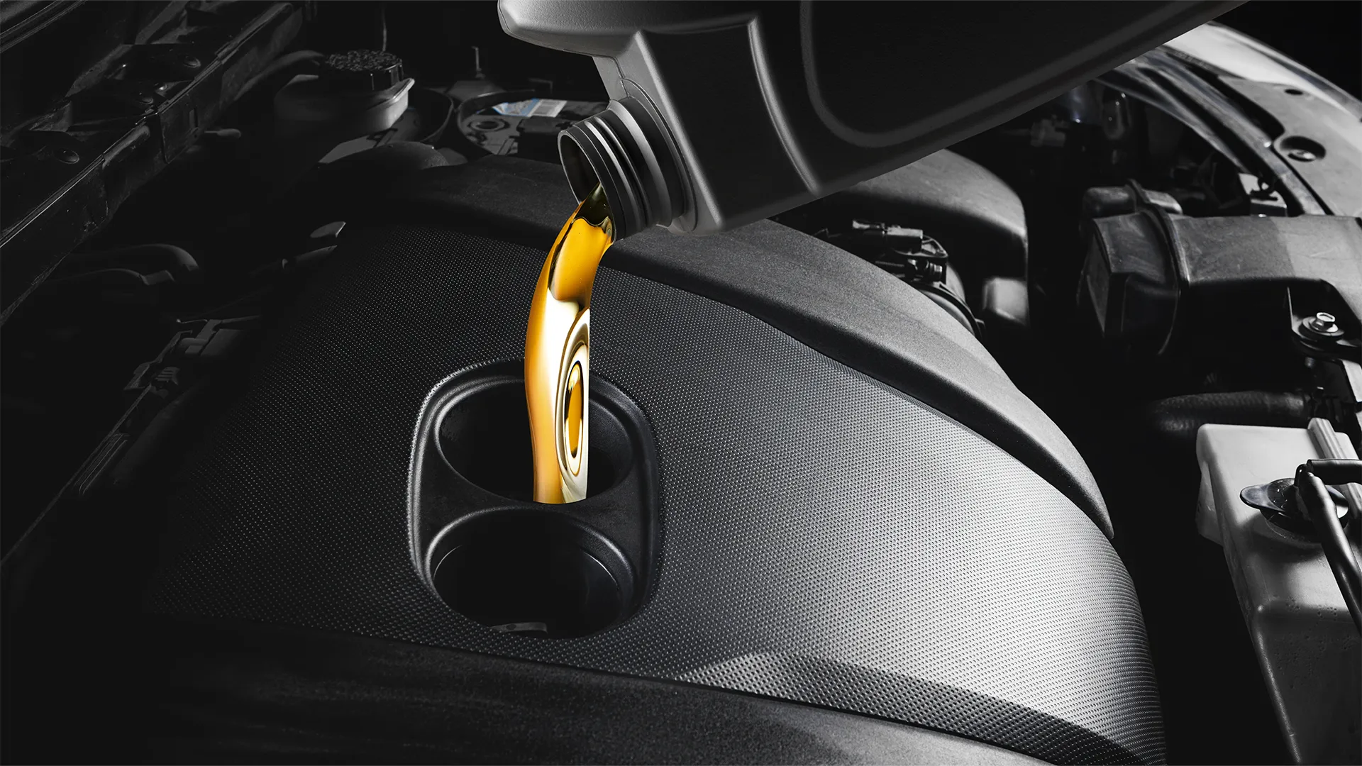 Heavy duty Motor Oil